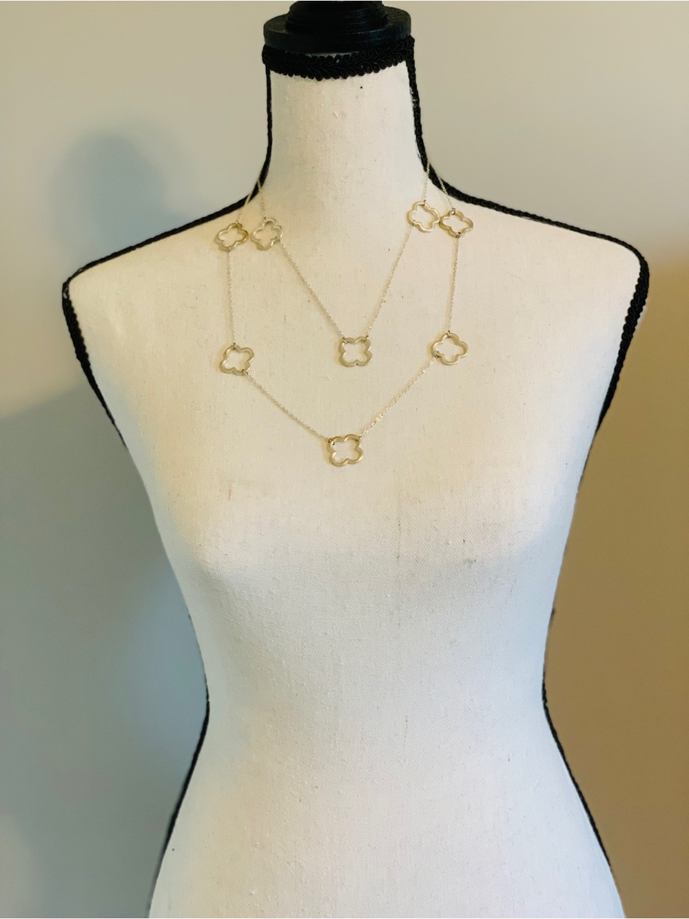 Delicate Silver Clover Station Layered Necklace